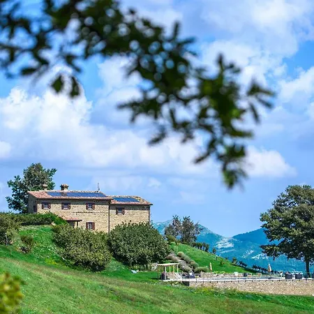 Villa Ca Quattrocchi 10&3 By Marche Apecchio