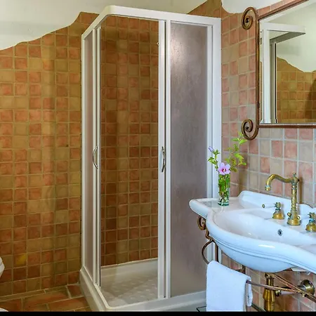 Ca Quattrocchi 10&3 By Marche